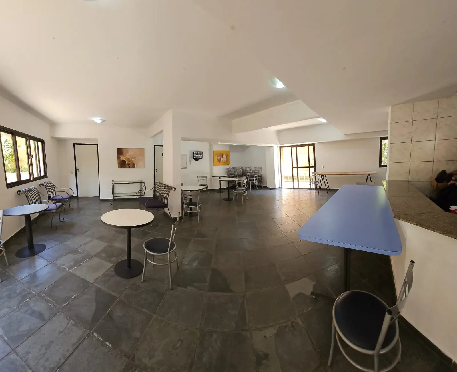 WhatsApp Image 2024-10-31 at 17.45.01