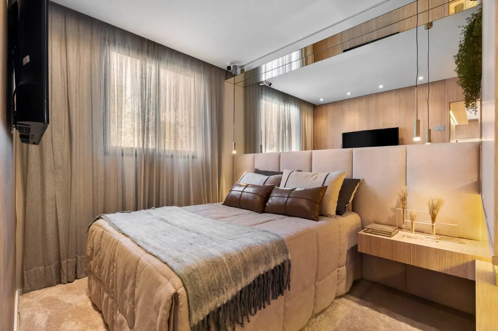 WhatsApp Image 2024-11-25 at 21.35.31