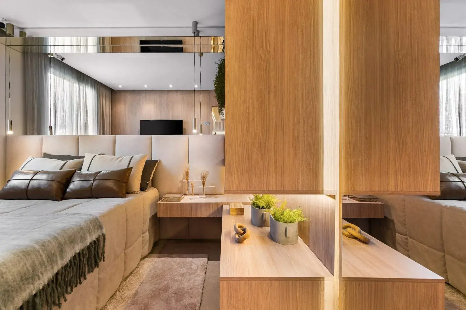 WhatsApp Image 2024-11-25 at 21.35.33 (1)